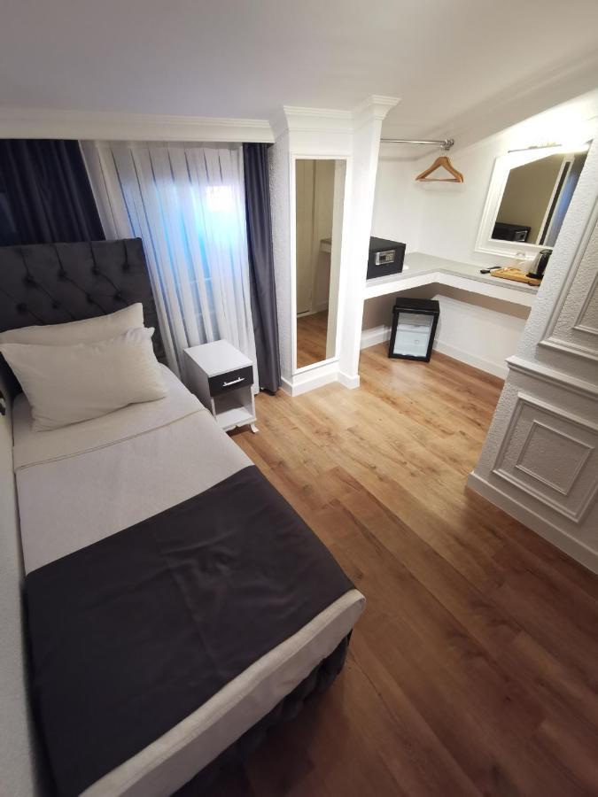Efzen Hotel อิสตันบูล ภายนอก รูปภาพ