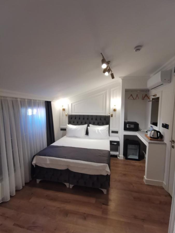 Efzen Hotel อิสตันบูล ภายนอก รูปภาพ