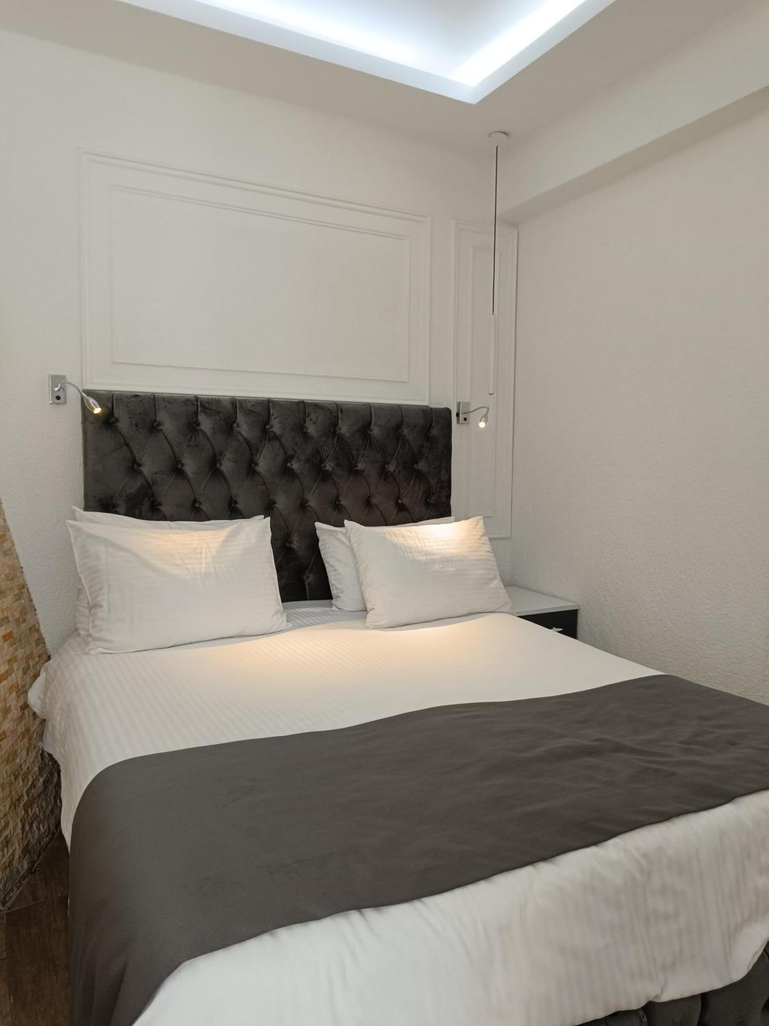 Efzen Hotel อิสตันบูล ภายนอก รูปภาพ